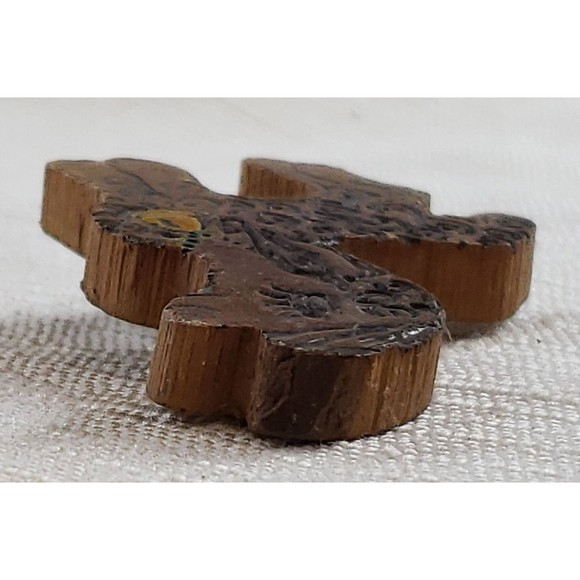 Vintage Unsigned Hand Burned, Hand Painted Wood Lamb Pin, Standing Sheep, Bell - Picture 4 of 9